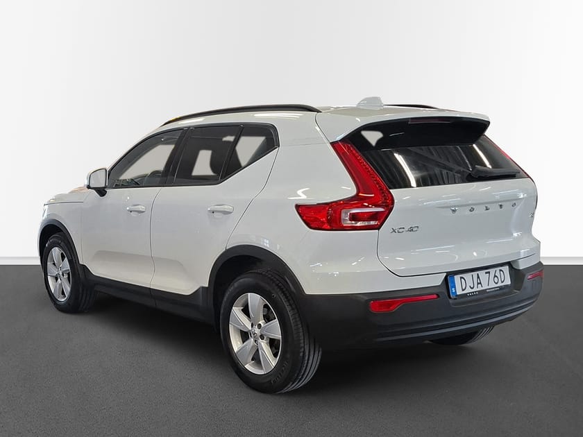 Bild 3 av Volvo XC40 T2 FWD Momentum Core