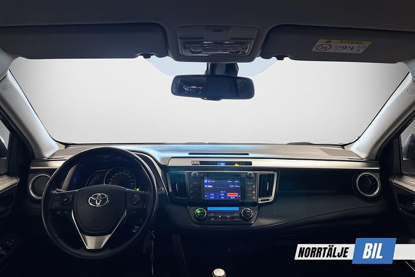 Bild 3 av Toyota RAV4 2.0 151 HK AUT AWD ACTIVE STYLE DRAG NAVI B-KAMERA 18"