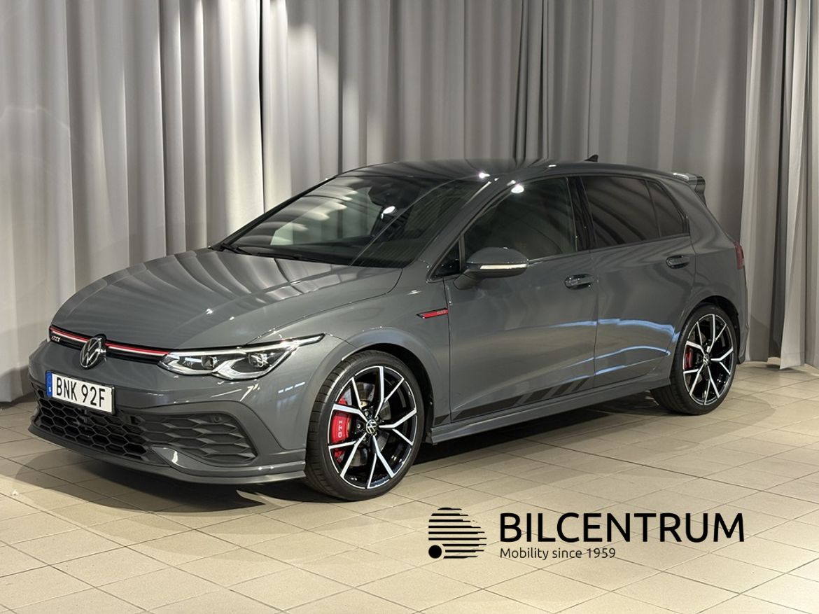 Volkswagen Golf 2024