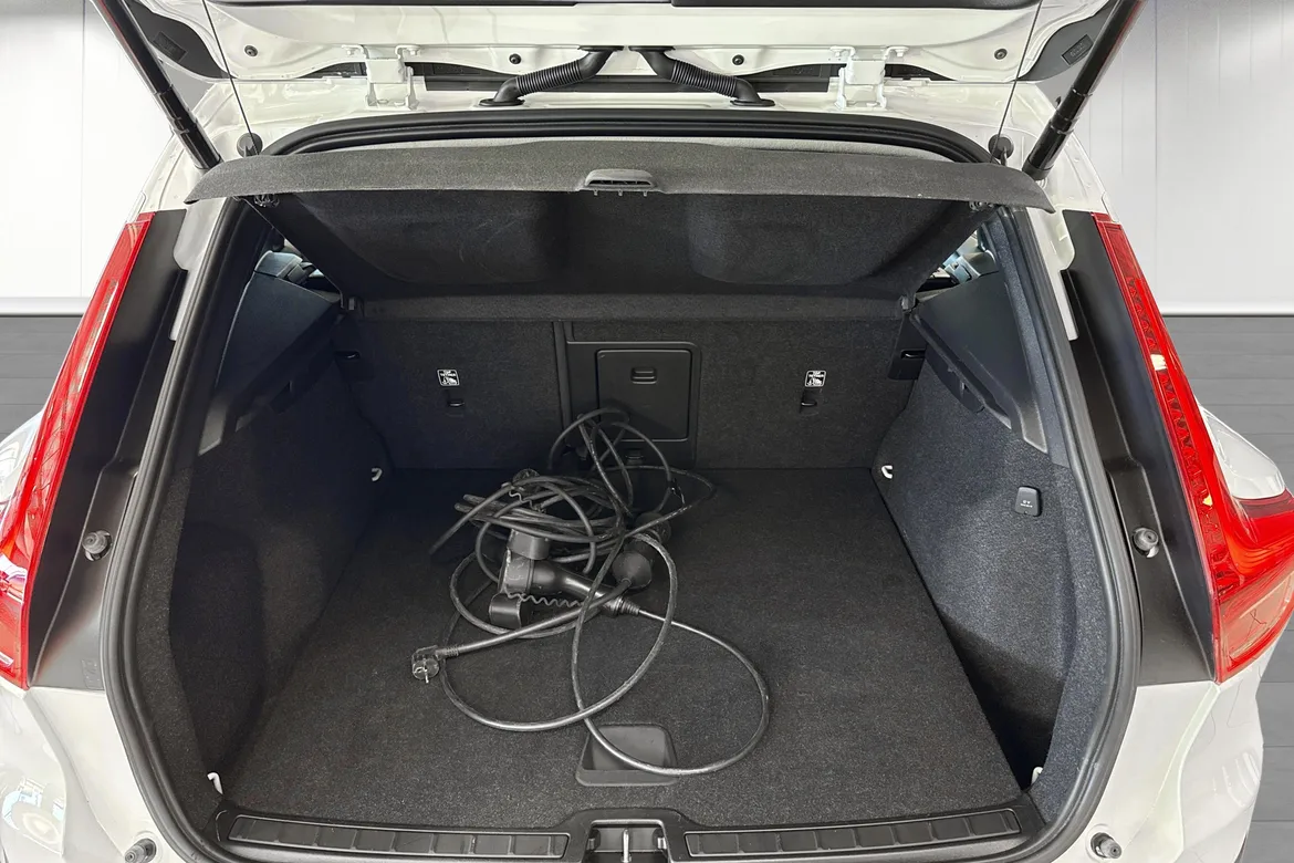picture of a car