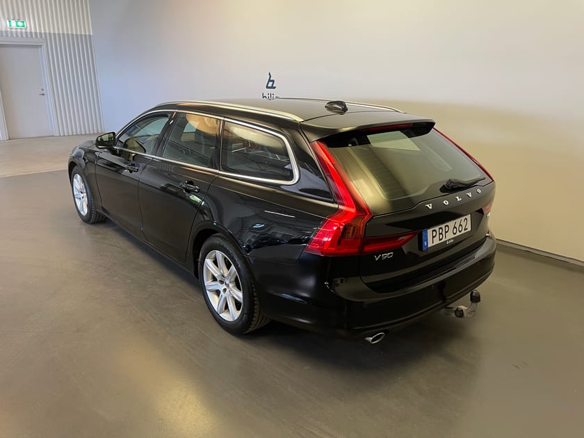 Bild 4 av Volvo V90 D4 Business Advanced / Dragkrok /