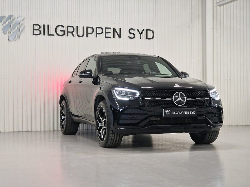 Bild 4 av Mercedes-Benz GLC 300 e Coupé 4MATIC 9G|AMG|Night|Taklucka|360°|Keyless|