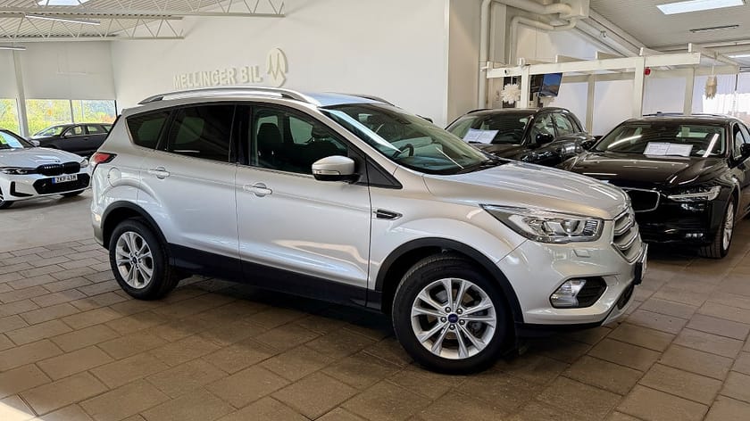 Bild 2 av Ford Kuga 1.5 EcoBoost 150 hk Titanium 2WD|Drag|Backkamera