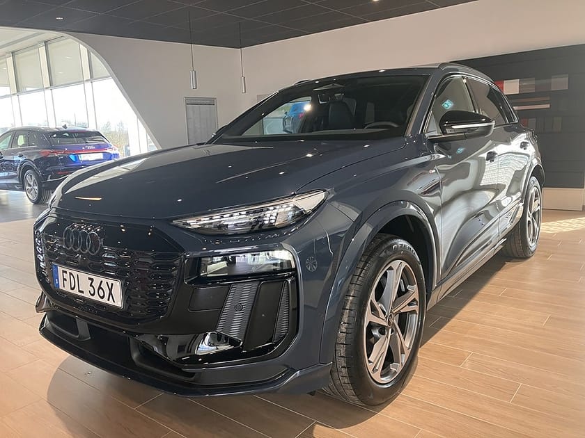 Bild 1 av Audi Q6 e-tron quattro SUV 428hk S-line