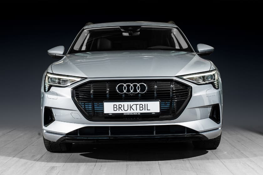 Bilde 5 av Audi e-tron 55 quattro Advanced Sport H.feste|Luftfjæring|Matrix