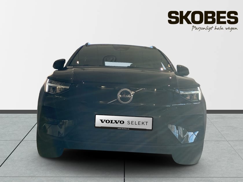 Bild 3 av Volvo XC40 Recharge Single Motor Core Edition Momsbil, Parkeringskamera, Parksensorer fram/bak