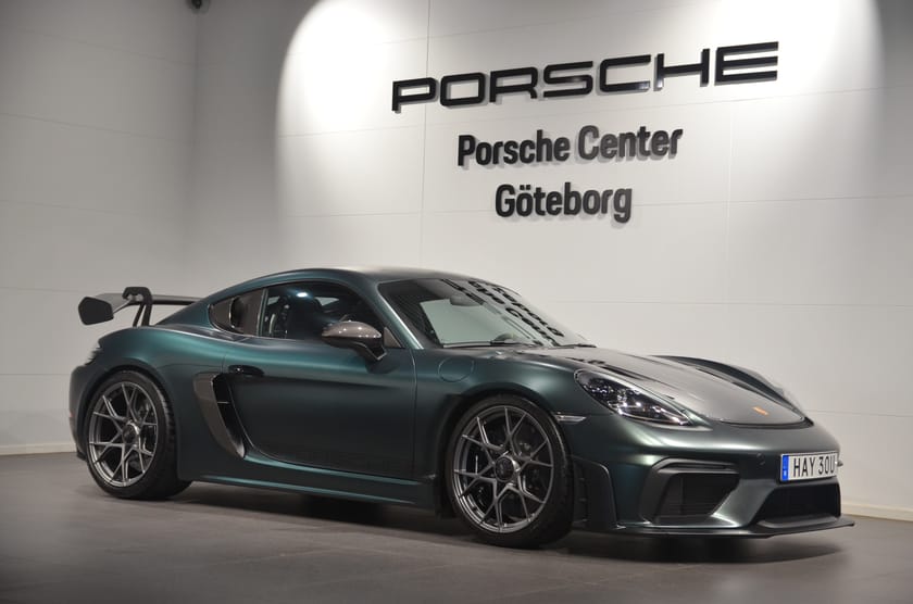 Bild 1 av Porsche Porsche 718 Cayman GT4 RS / Weissach / PCCB