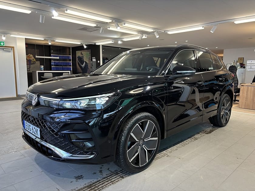 Bild 1 av Volkswagen Tiguan eHybrid R-Line-Edition SNABB LEV 4395kr/mån