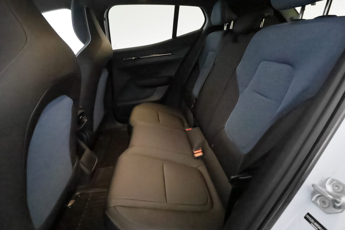 Volvo EX30 2024 - miniatyr 29