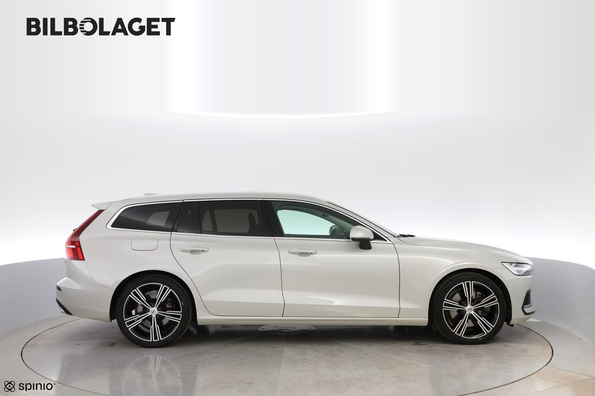 Volvo V60 2022 - miniatyr 5