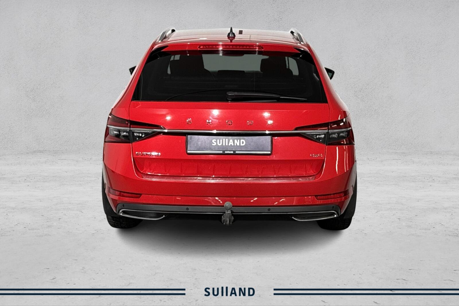 Thumnail bilde 3 av Škoda Superb Stasjonsvogn