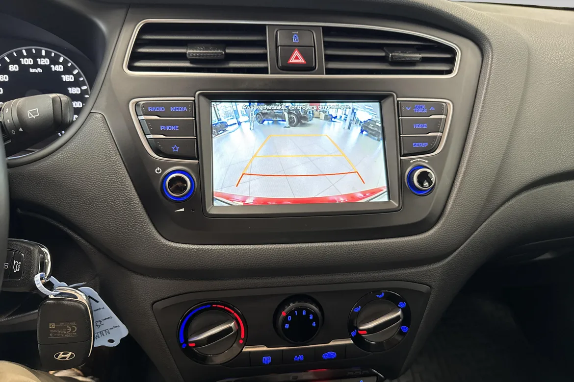 picture of a car