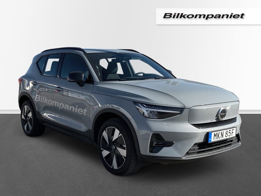 Bild 3 av Volvo EX40 Single Motor Extended Range R Plus Edt