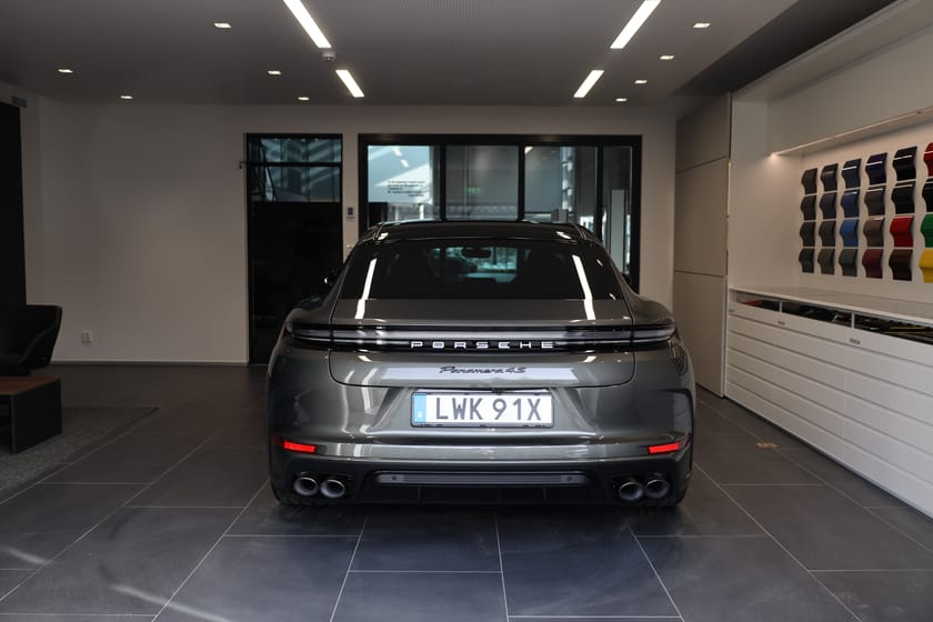Bild 4 av Porsche Panamera 4S E-Hybrid / 544 HK