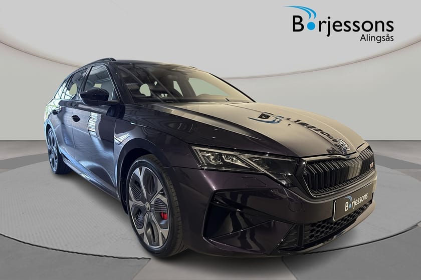 Bild 1 av Škoda Octavia Kombi RS 2,0 TSI 265 Hk 7 vxl DSG Drag värmare
