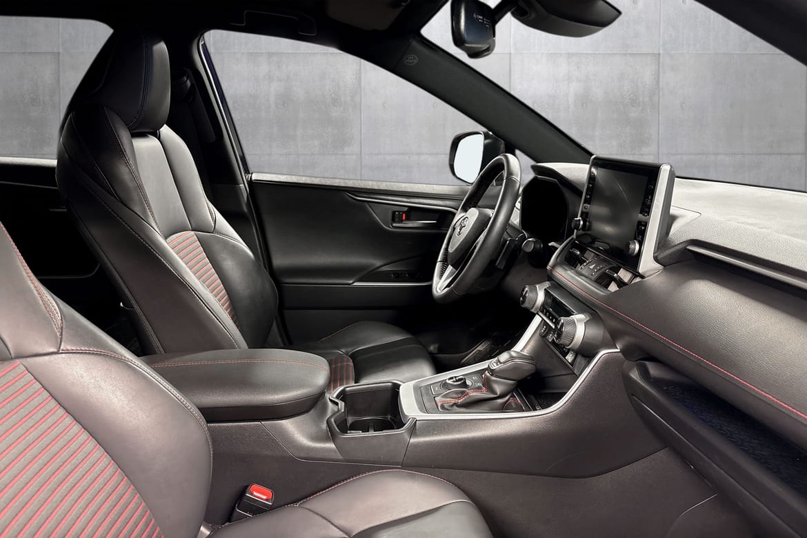 Toyota RAV4 Plug-in Hybrid E-CVT, 306hk, 2022