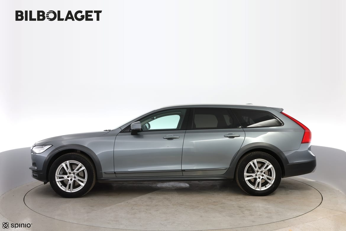 Volvo V90 2019 - miniatyr 2