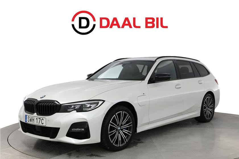 Bild 1 av BMW 330e xDrive Touring 292HK M-SPORT DRAG H/K® 3D-KAMERA PANO