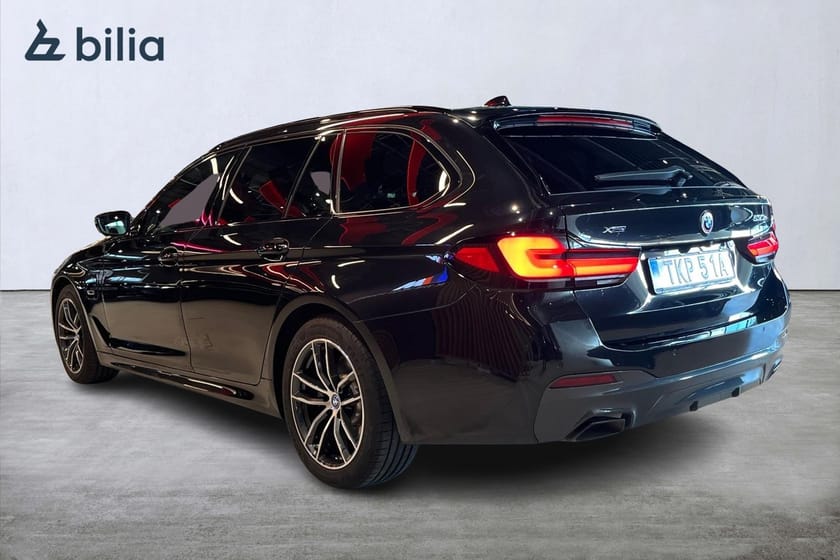 Bild 2 av BMW 530e xDrive Touring M Sport Adaptiv  Farthållare Drag