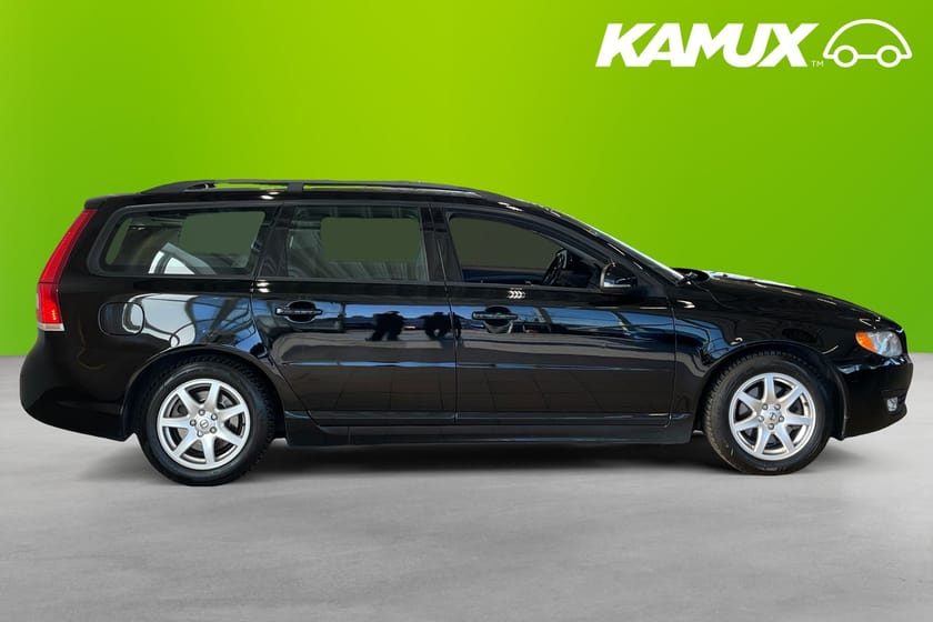 Bild 2 av Volvo V70 D2 Manual, 115 hk Drag D-värm Nyservad Kamrem bytt
