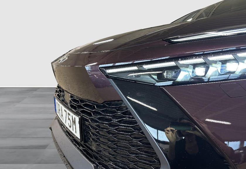 Bild 3 av Toyota C-HR Hybrid AWD-i 2,0 Executive med Komfortpaket