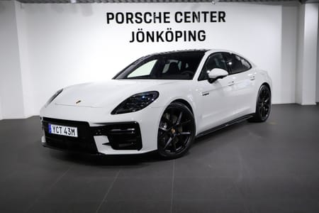 Porsche Panamera 4 E-Hybrid