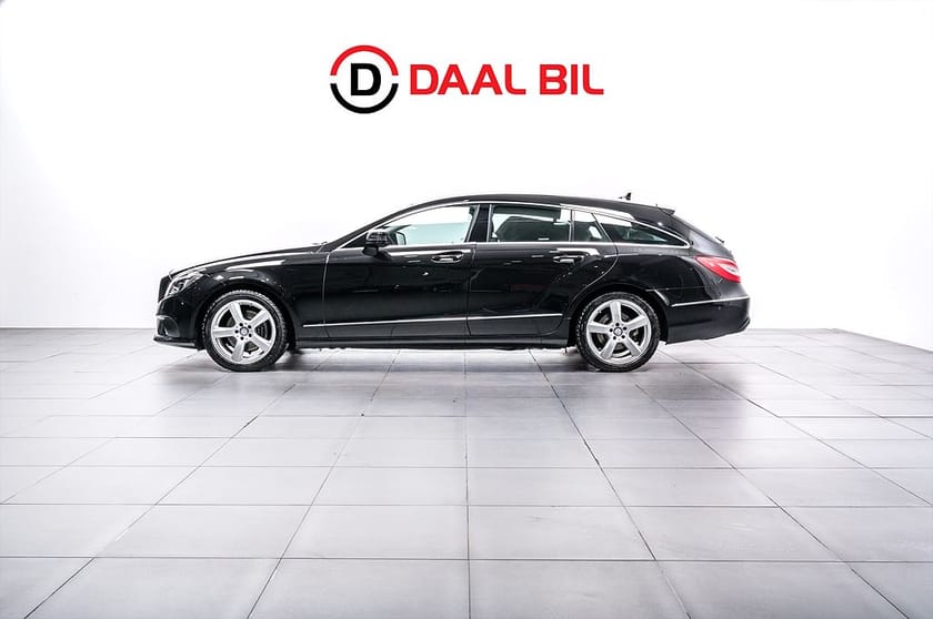 Bild 1 av Mercedes-Benz CLS 250 d 4MATIC Shooting Brake SB 204HK P-VÄRM DRAG B-KAM NAVI