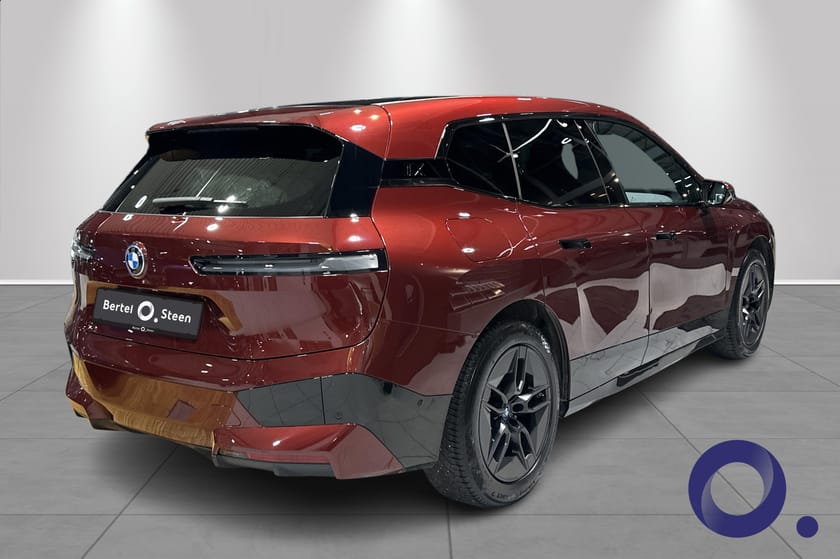 Bilde 5 av BMW iX xDrive50 Drive50 Fully Charged,Panorama,Bakakselstyring.