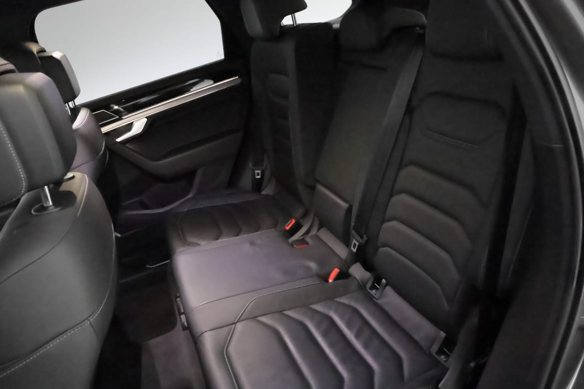 Volkswagen Touareg 2020 - miniatyr 24