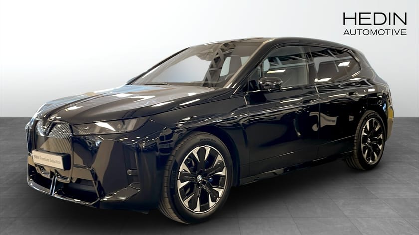 Bild 1 av BMW iX xDrive60 M-Sport, Drag, Harman Kardon