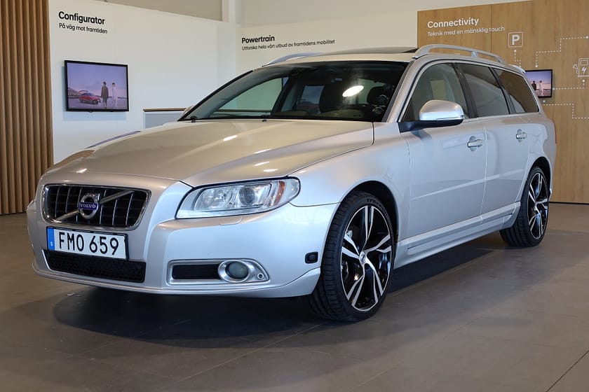 Bild 1 av Volvo V70 D5 AWD Geartronic Summum Lucka Drag Navi Värmare