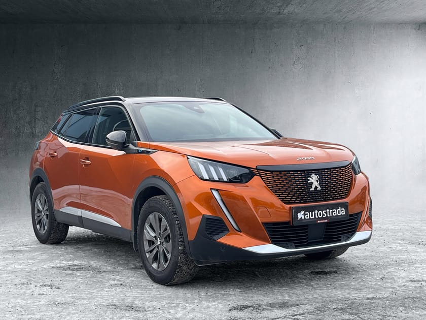 Bilde 4 av Peugeot e-2008 GT, 136 hk | AdCruise | Full LED frontlys | Delskinn
