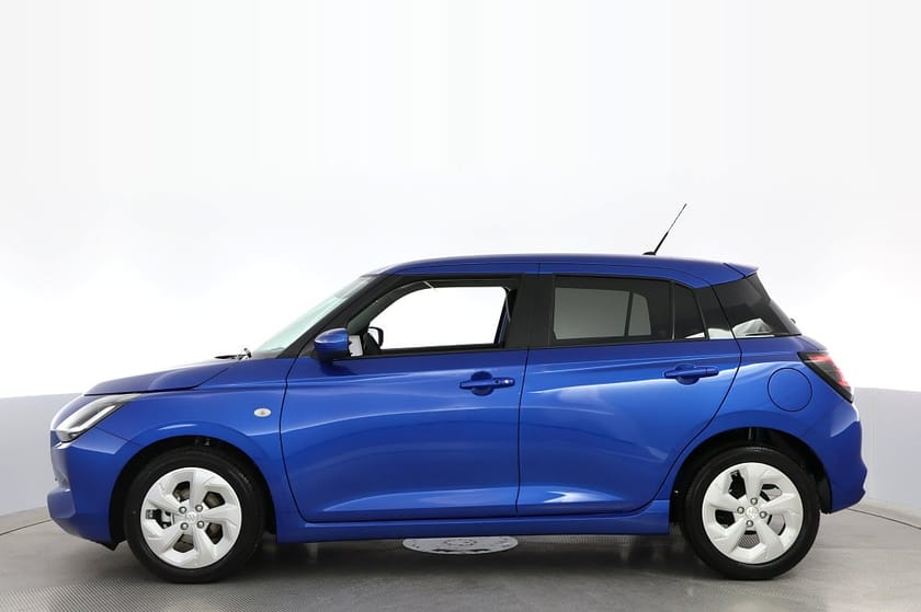 Bild 2 av Suzuki Swift Hybrid 1,2 Aut CVT Navi B-kamera 3 års fri service