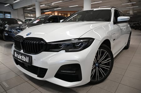 BMW 330e xDrive Touring