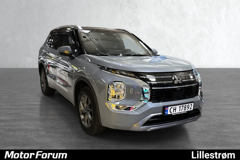 Bilde 1 av Mitsubishi Outlander PHEV Instyle+2tone/Hengerfeste/Plug-In/Skinn/84 WLTP /