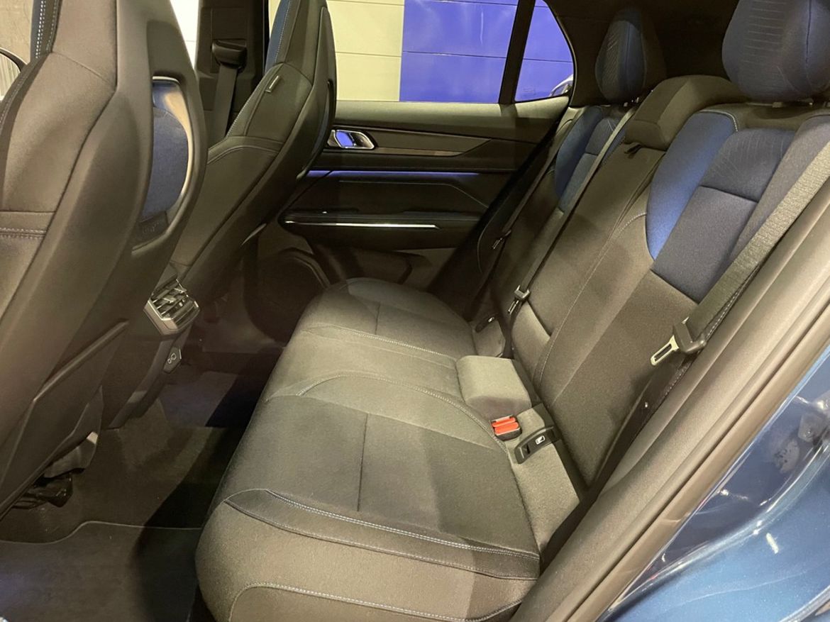 Lynk & Co 01 2023 - miniatyr 13