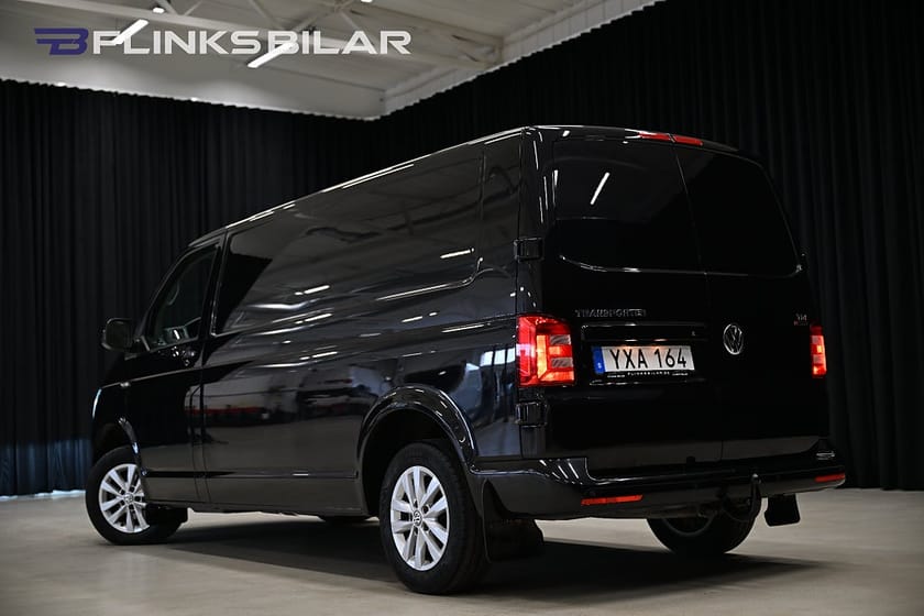 Bild 4 av Volkswagen Transporter 4Motion DSG 150HK L2|Nedlackad|Drag|Värmare