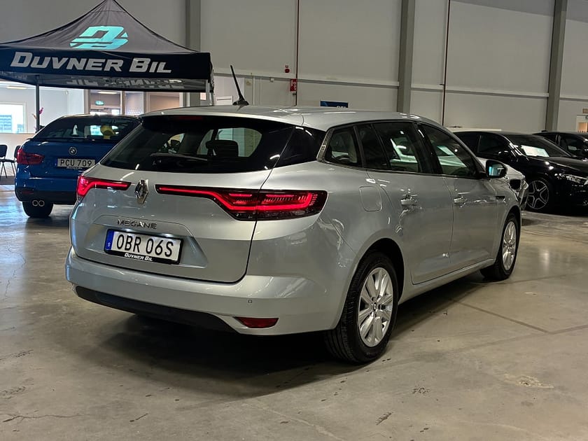 Bild 3 av Renault Mégane Sport Tourer 1,3 TCe 140hk Keyless Vinterhjul Leasbar