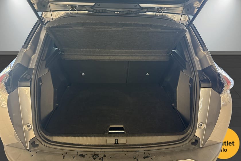 Bilde 5 av Peugeot e-2008 GT 136 hk / Ad. Cruise / Ryggekamera 180°