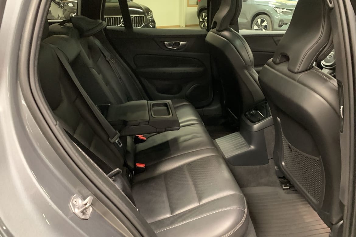Volvo V60 2020 - miniatyr 11