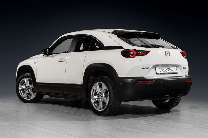 Bilde 2 av Mazda MX-30 e-Skyactiv EV Delskinn | Navi | Rattvarme | ACC