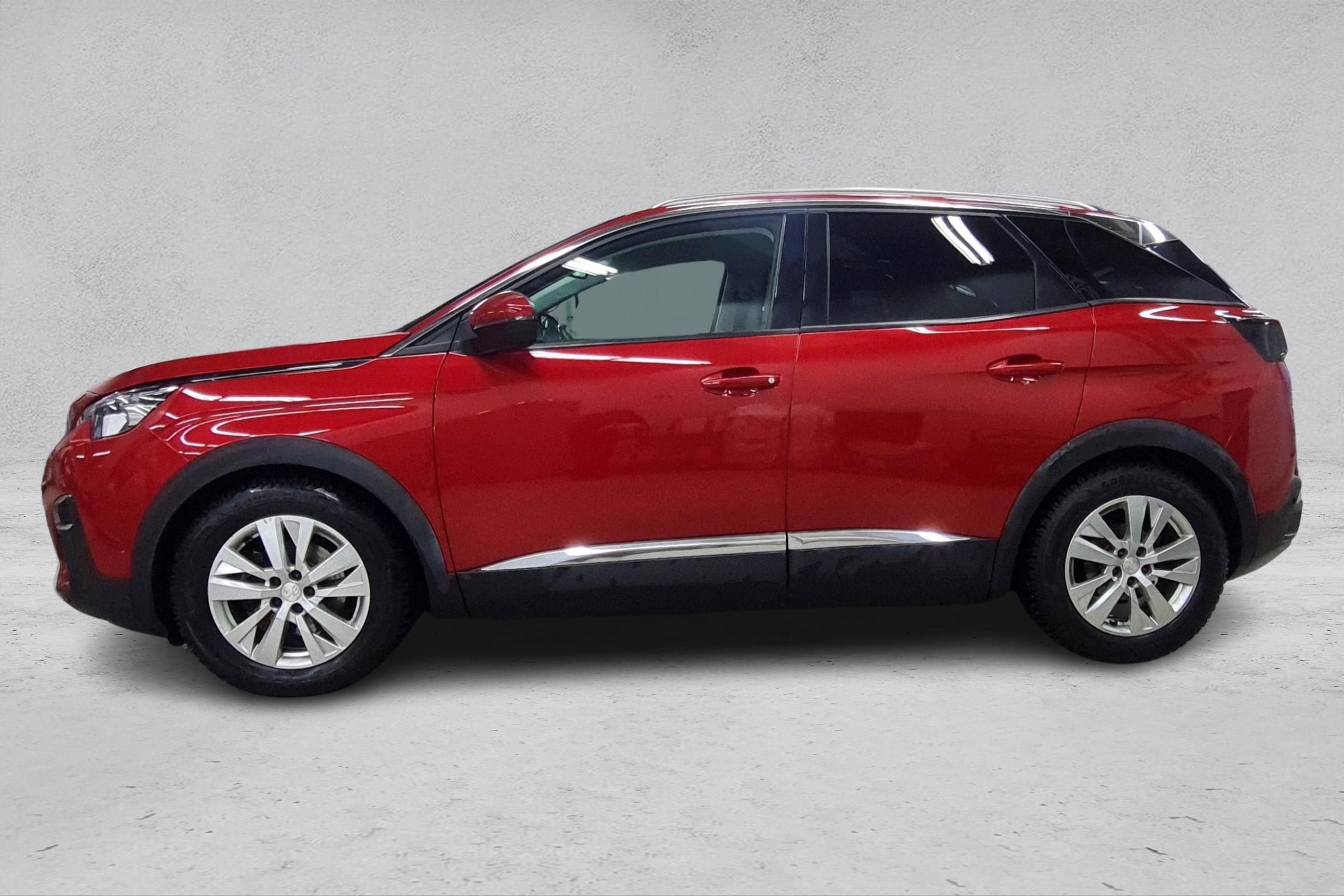 Thumnail bilde 1 av Peugeot 3008