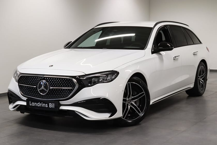 Bild 1 av Mercedes-Benz E 220 d 4MATIC T 220d Kombi AMG Dieselvärmare Drag