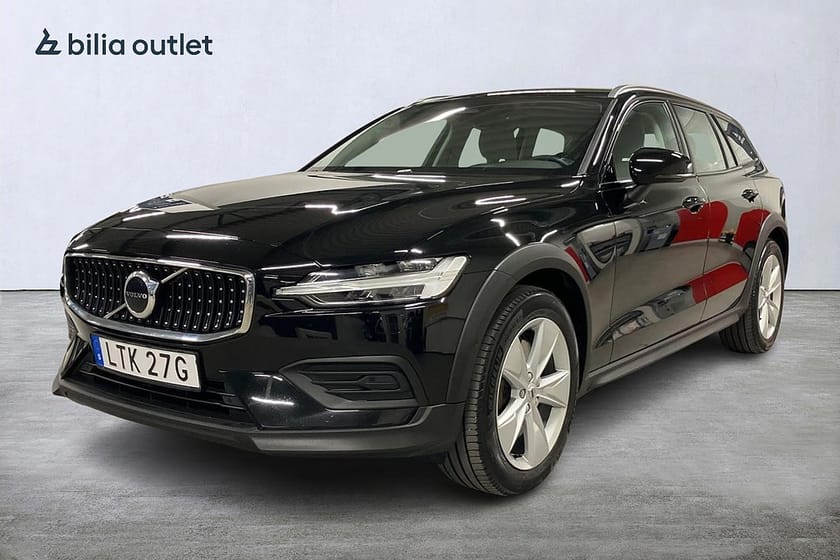 Bild 1 av Volvo V60 Cross Country B4 AWD Core Dragkrok Värmare Kamera 197hk