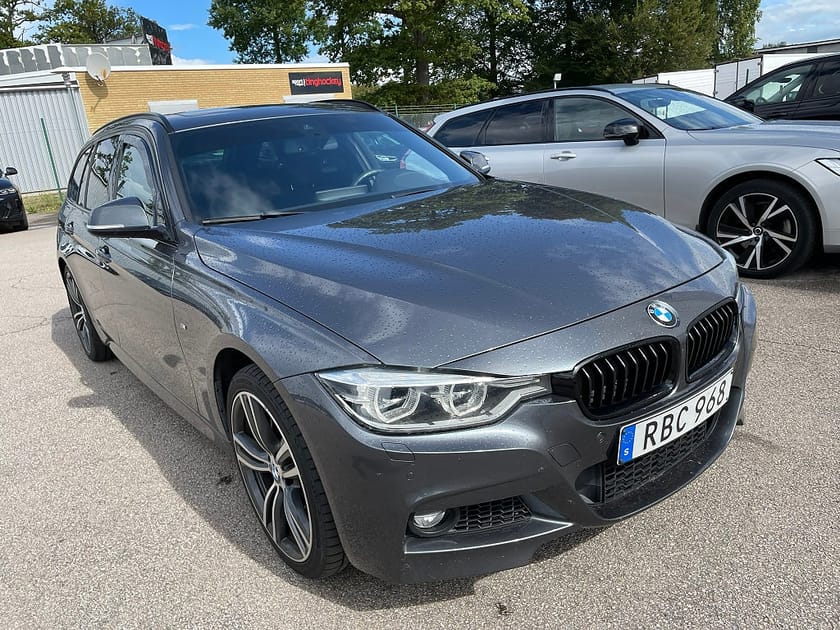 Bild 2 av BMW 340i xDrive Touring M-SPORT 326HK 4x4 Panorama