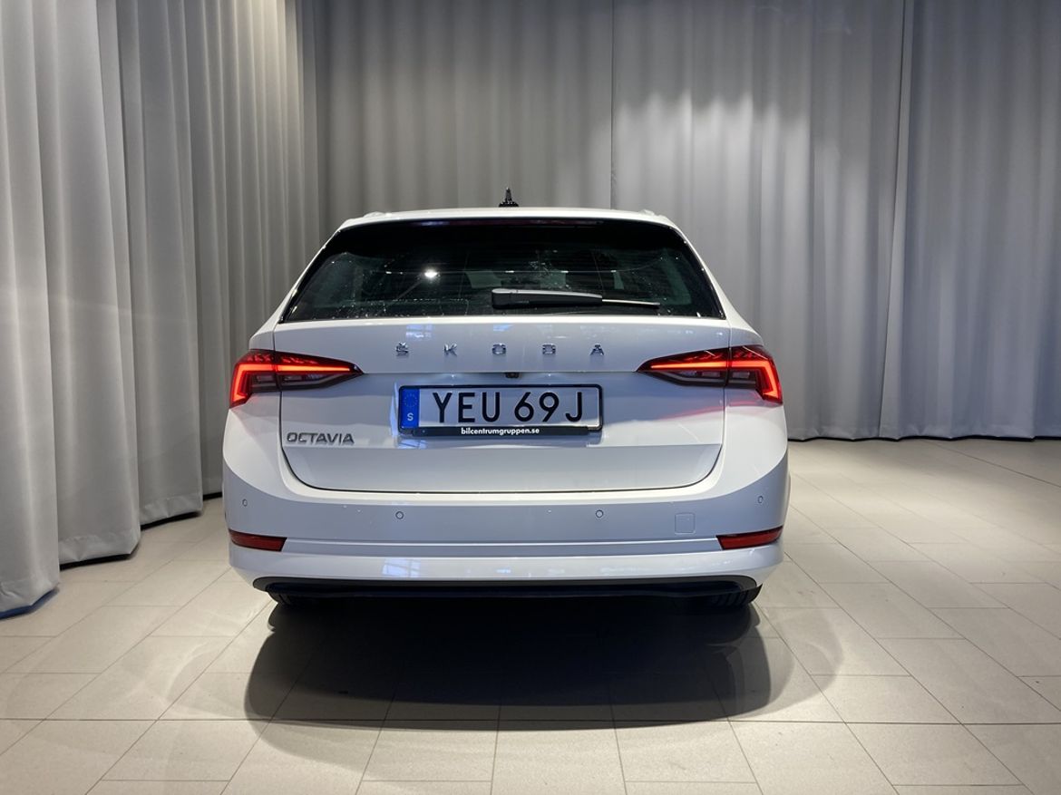 Škoda Octavia Combi 1.0 TSI Manual, 110hp, 2023