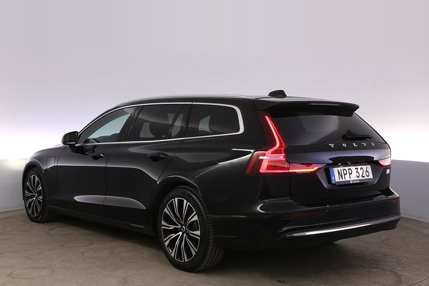 Bild 4 av Volvo V60 Recharge T6 AWD Core Bright BLIS Kamera Navi