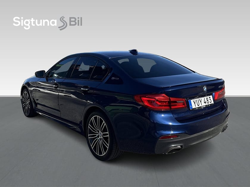 Bild 4 av BMW 530e iPerformance Sedan M Sport / Backkamera / Keyless