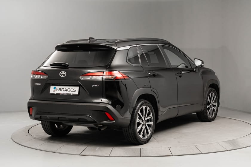 Bilde 4 av Toyota Corolla Cross Hybrid AWD-i 2,0 Executive