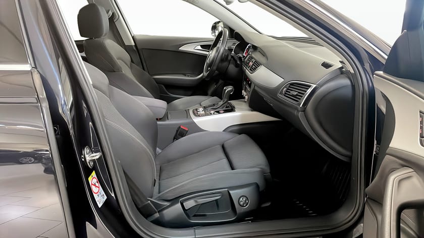 Bild 3 av Audi A6 Avant 2.0 TDI ultra Ambition 190hk / Drag / Navi / Värmare